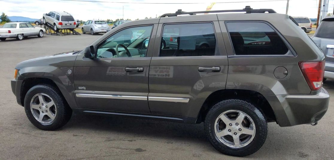 jeep grand cherokee 2006 1J8HR48N46C294972 image